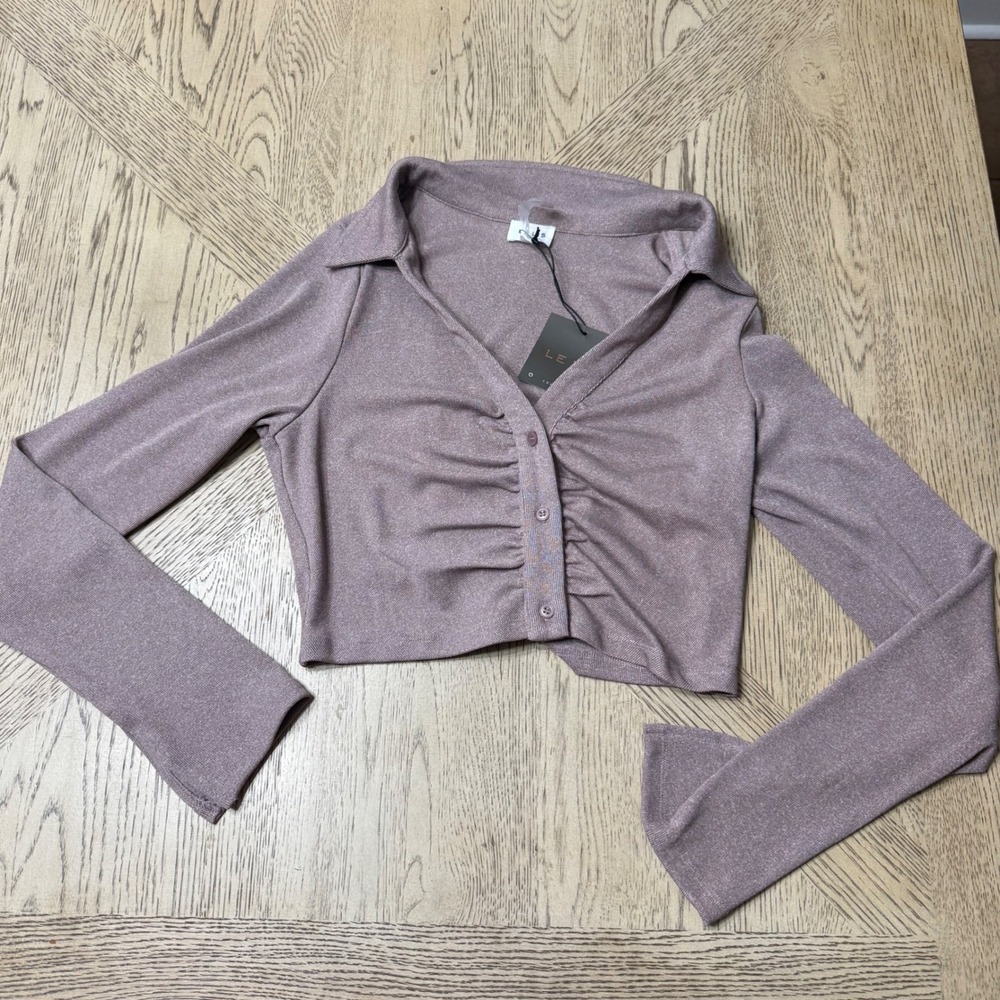 New Le Lis Collection Women's Large Mauve Cropped Top Ruched Front Shirt‎ Collar